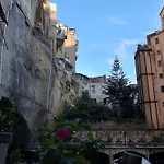 La Casa Nella Roccia