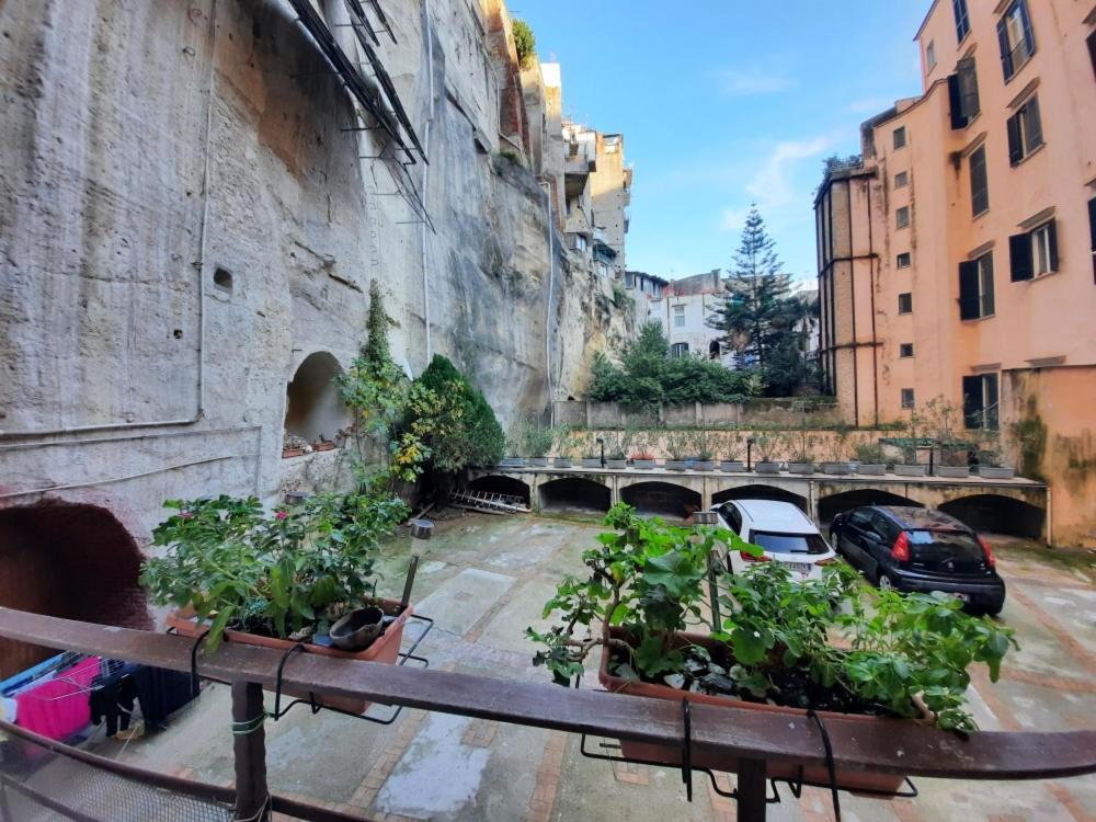 Apartment La Casa Nella Roccia Naples
