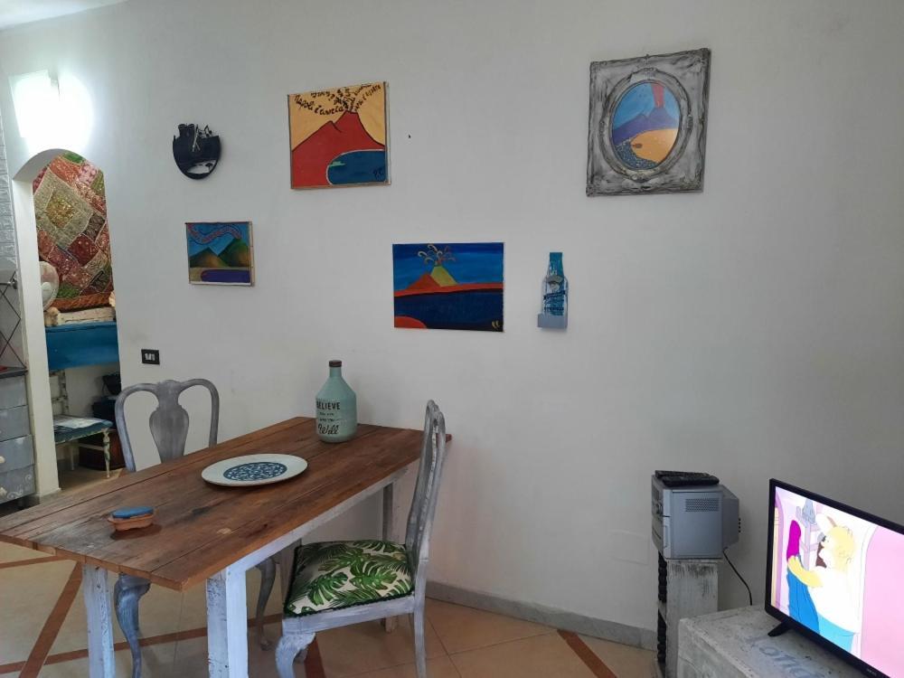 Apartment La Casa Nella Roccia Naples