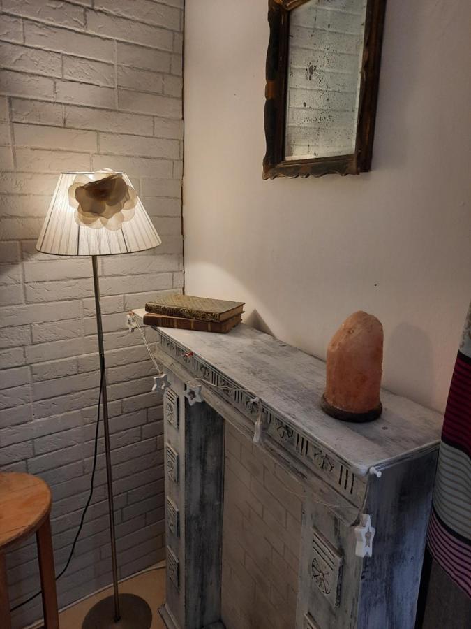 La Casa Nella Roccia Apartment Naples